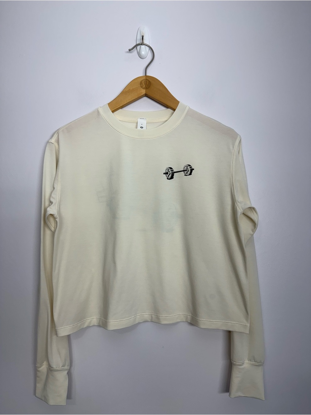 42: Lululemon Jersey Training Long Sleeve Coconut Ivory Barbell Baddie Size 4